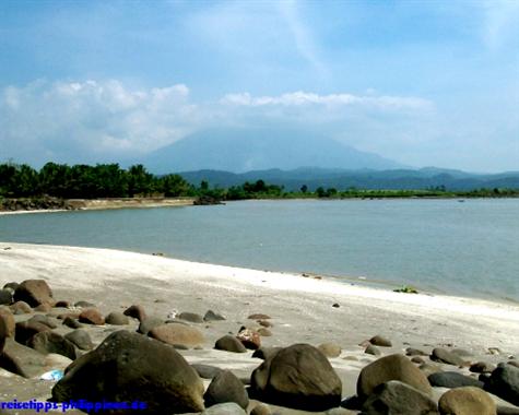 Strand bei Tinambac, Camarines Sur