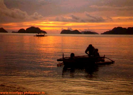 Sonnenuntergang im Bacuit Archipel bei El Nido, Palawan